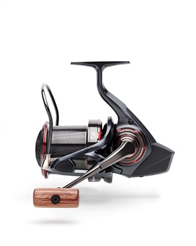 Daiwa 20 Tournament Basia 45SCW QD Reel 1